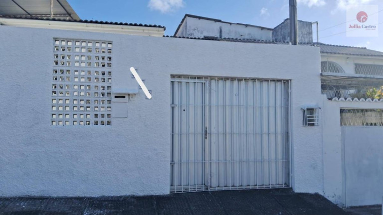 Casa com 3 Quartos à Venda, 130 m²