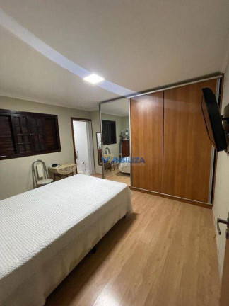Imagem Sobrado com 4 Quartos à Venda, 200 m² em Parque Santo Antônio - Guarulhos Imagem Sobrado com 4 Quartos à Venda, 200 m² em Parque Santo Antônio - Guarulhos