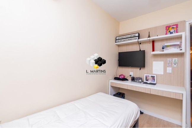 Imagem Apartamento com 3 Quartos à Venda, 73 m² em Jardim Itu - Porto Alegre Imagem Apartamento com 3 Quartos à Venda, 73 m² em Jardim Itu - Porto Alegre