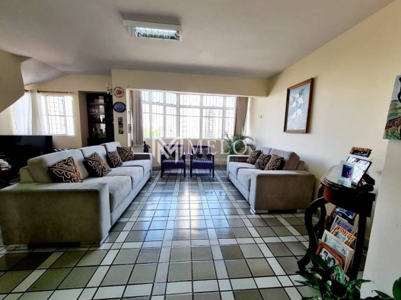 Imagem Apartamento com 5 Quartos à Venda, 200 m² em Madalena - Recife