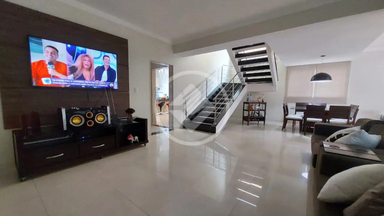 Imagem Casa com 4 Quartos à Venda, 211 m² em Jardim América - Goiânia Imagem Casa com 4 Quartos à Venda, 211 m² em Jardim América - Goiânia