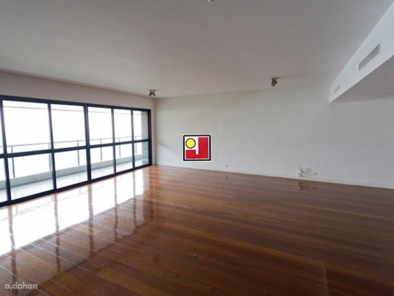 Imagem Apartamento com 4 Quartos à Venda, 319 m² em Lagoa - Rio De Janeiro Imagem Apartamento com 4 Quartos à Venda, 319 m² em Lagoa - Rio De Janeiro