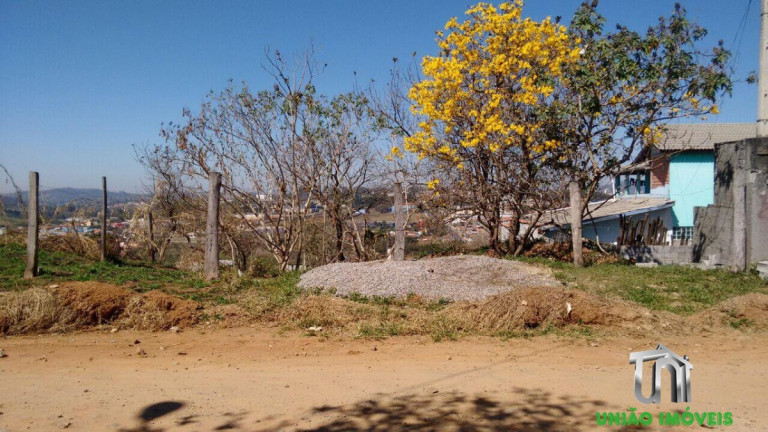 Terreno à Venda, 182 m² em Jardim Lago Do Moinho - Bragança Paulista
