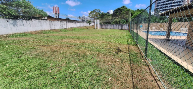 Imagem Imóvel com 4 Quartos à Venda, 240 m² em Pituba - Salvador