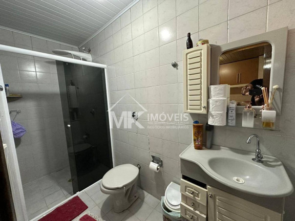 Imagem Casa com 3 Quartos à Venda, 199 m² em Maria Antonieta - Pinhais