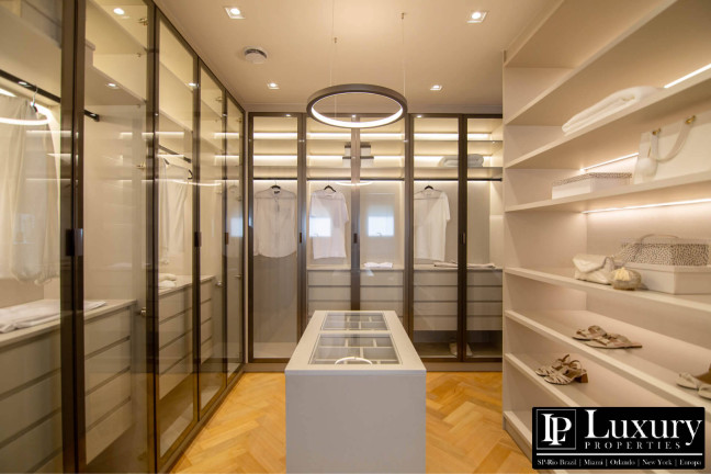 Imagem Apartamento com 3 Quartos à Venda, em Moema - São Paulo Imagem Apartamento com 3 Quartos à Venda, em Moema - São Paulo