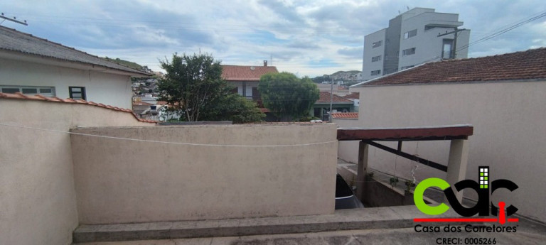 Imagem Casa com 2 Quartos à Venda,  em Parque Primavera - Poços De Caldas