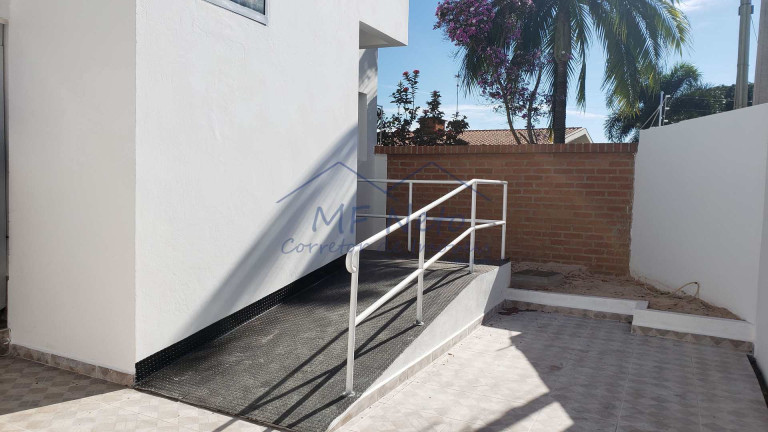 Imagem Casa com 2 Quartos para Alugar, 250 m² em Cidade Jardim - Pirassununga Imagem Casa com 2 Quartos para Alugar, 250 m² em Cidade Jardim - Pirassununga