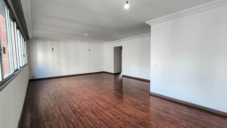 Imagem Imóvel com 3 Quartos à Venda, 172 m² em Itaim Bibi - São Paulo Imagem Imóvel com 3 Quartos à Venda, 172 m² em Itaim Bibi - São Paulo