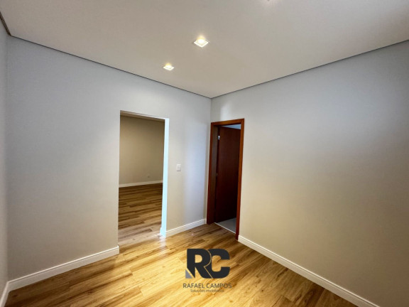 Imagem Sobrado com 3 Quartos à Venda, 247 m² em Mosaico Essence - Mogi Das Cruzes Imagem Sobrado com 3 Quartos à Venda, 247 m² em Mosaico Essence - Mogi Das Cruzes
