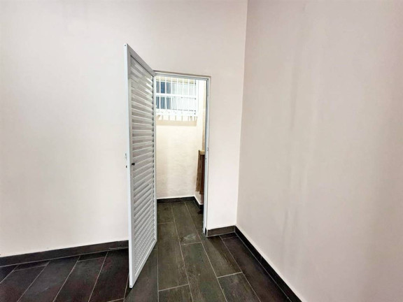 Imagem Sala Comercial para Alugar, 28 m² em Boqueirao - Praia Grande Imagem Sala Comercial para Alugar, 28 m² em Boqueirao - Praia Grande
