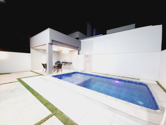 Imagem Casa com 3 Quartos à Venda, 261 m² em Ponta Negra - Manaus