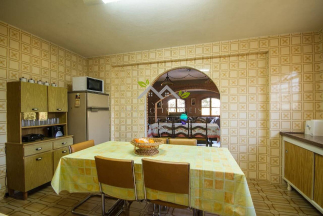 Imagem Casa com 3 Quartos à Venda, 192 m² em Vila Siomara - Campos Do Jordão Imagem Casa com 3 Quartos à Venda, 192 m² em Vila Siomara - Campos Do Jordão
