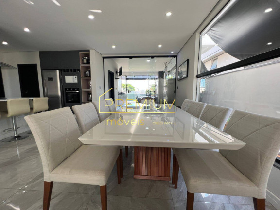 Imagem Casa com 3 Quartos à Venda, 229 m² em Medeiros - Jundiaí Imagem Casa com 3 Quartos à Venda, 229 m² em Medeiros - Jundiaí