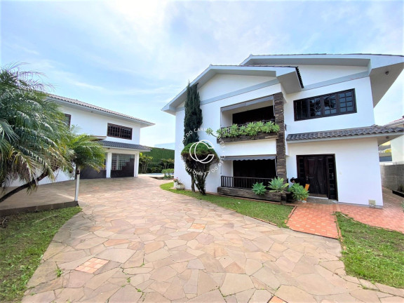 Imagem Casa com 4 Quartos à Venda, 478 m² em Camobi - Santa Maria Imagem Casa com 4 Quartos à Venda, 478 m² em Camobi - Santa Maria