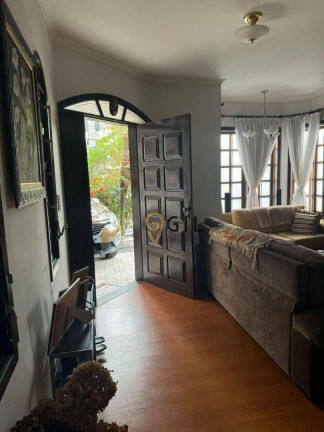 Imagem Sobrado com 6 Quartos para Alugar, 237 m² em Vila Zezé - Jacareí