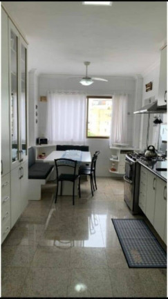 Imagem Apartamento com 3 Quartos à Venda, 256 m² em Centro - Florianópolis Imagem Apartamento com 3 Quartos à Venda, 256 m² em Centro - Florianópolis