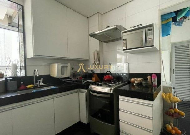 Imagem Imóvel com 3 Quartos à Venda, 95 m² em Santo Antônio - Belo Horizonte