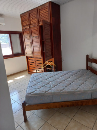 Imagem Casa de Condomínio com 4 Quartos à Venda, 223 m² em Horto Florestal - Ubatuba