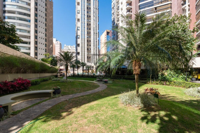 Imagem Apartamento com 3 Quartos à Venda, 120 m² em Moema - São Paulo Imagem Apartamento com 3 Quartos à Venda, 120 m² em Moema - São Paulo