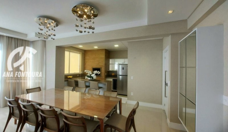 Imagem Apartamento com 3 Quartos à Venda, 122 m² em Centro - Balneário Camboriú Imagem Apartamento com 3 Quartos à Venda, 122 m² em Centro - Balneário Camboriú