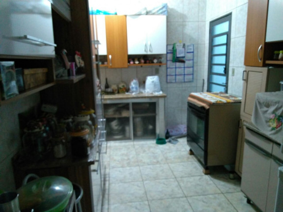 Imagem Casa com 4 Quartos à Venda, 240 m² em Bauru Imagem Casa com 4 Quartos à Venda, 240 m² em Bauru
