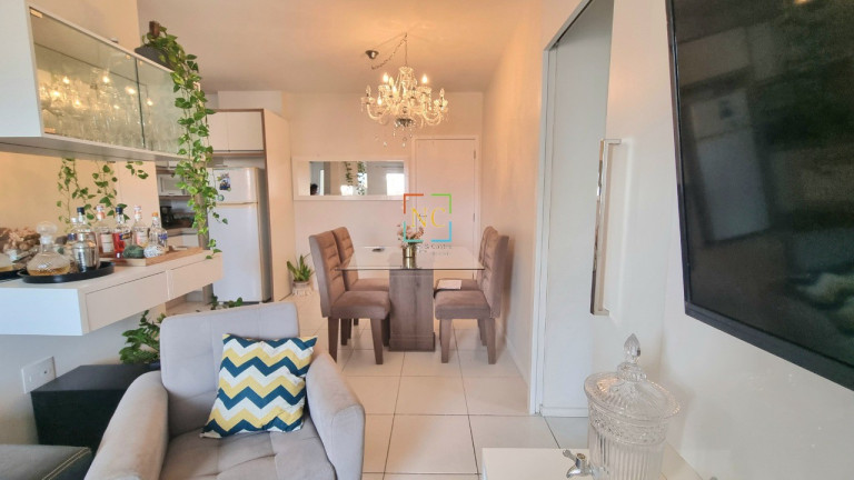 Imagem Apartamento com 2 Quartos à Venda, 60 m² em Barreiros - São José