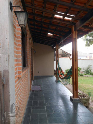 Imagem Casa com 2 Quartos à Venda, 137 m² em Jardim Karolyne - Votorantim