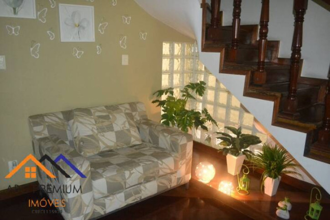 Imagem Sobrado com 3 Quartos à Venda, em Vila Pires - Santo André Imagem Sobrado com 3 Quartos à Venda, em Vila Pires - Santo André