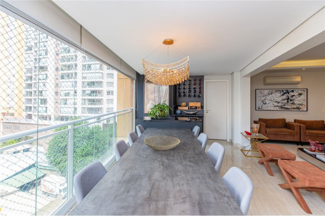 Imagem Apartamento com 3 Quartos à Venda, 187 m² em Moema - São Paulo
