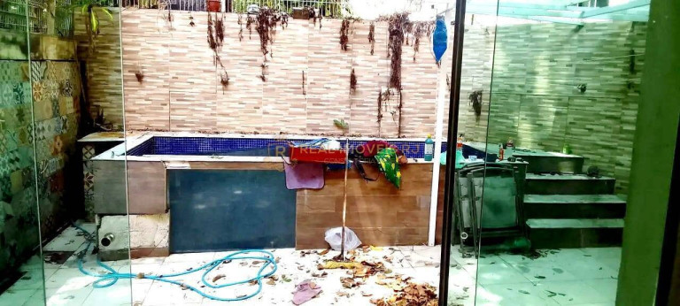 Imagem Casa com 5 Quartos à Venda, 220 m² em Laranjeiras - Rio De Janeiro Imagem Casa com 5 Quartos à Venda, 220 m² em Laranjeiras - Rio De Janeiro