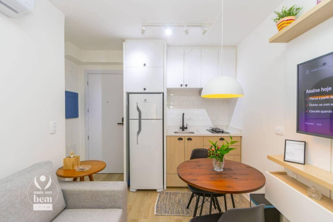 Imagem Apartamento com 1 Quarto à Venda, 24 m² em Centro - Curitiba