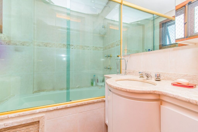Imagem Apartamento com 2 Quartos à Venda, 97 m² em Petrópolis - Porto Alegre