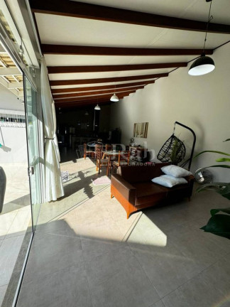 Imagem Casa com 3 Quartos à Venda, 197 m² em Itaipava - Itajaí Imagem Casa com 3 Quartos à Venda, 197 m² em Itaipava - Itajaí