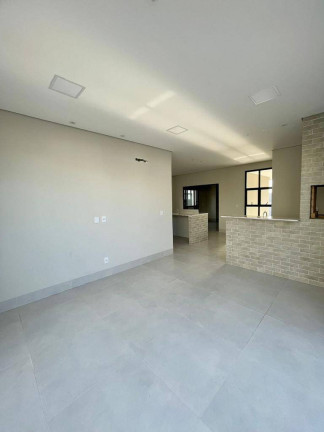 Imagem Casa com 3 Quartos à Venda, 163 m² em Condomínio Belvedere - Cuiabá Imagem Casa com 3 Quartos à Venda, 163 m² em Condomínio Belvedere - Cuiabá