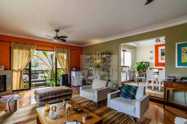 Imagem Apartamento com 4 Quartos à Venda, 210 m² em Moema - São Paulo