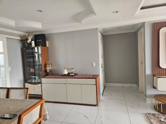 Imagem Apartamento com 5 Quartos à Venda, em Santa Helena - Cuiabá Imagem Apartamento com 5 Quartos à Venda, em Santa Helena - Cuiabá