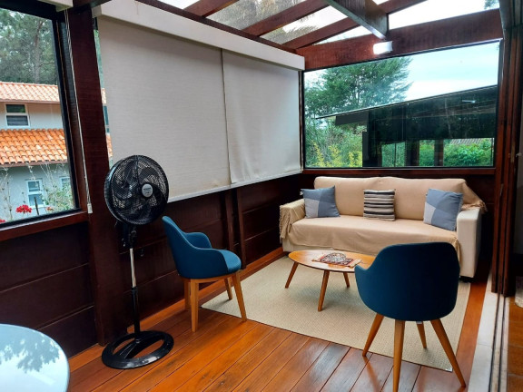 Imagem Casa com 4 Quartos à Venda, 574 m² em Granja Guarani - Teresópolis