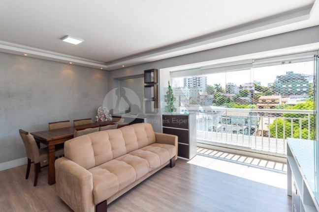 Imagem Apartamento com 3 Quartos à Venda, 83 m² em Jardim Lindóia - Porto Alegre Imagem Apartamento com 3 Quartos à Venda, 83 m² em Jardim Lindóia - Porto Alegre