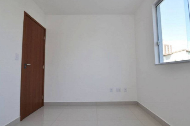 Imagem Imóvel com 3 Quartos à Venda, 63 m² em Itapoã - Belo Horizonte
