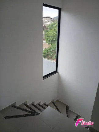 Imagem Casa com 2 Quartos à Venda, 100 m² em Ingleses Do Rio Vermelho - Florianópolis Imagem Casa com 2 Quartos à Venda, 100 m² em Ingleses Do Rio Vermelho - Florianópolis