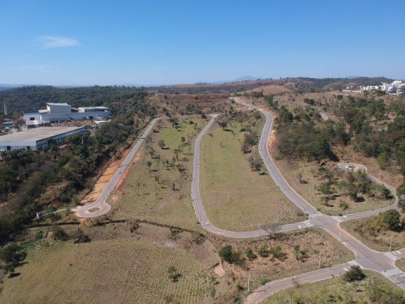 Imagem Terreno à Venda, 400 m² em Vespasiano Imagem Terreno à Venda, 400 m² em Vespasiano