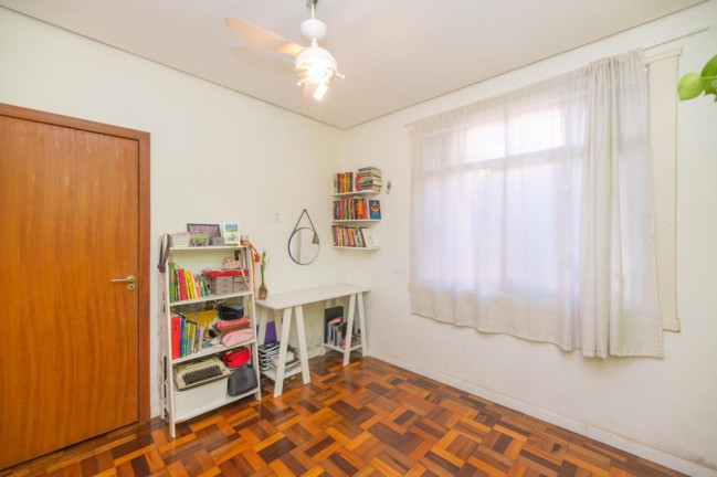 Imagem Imóvel com 2 Quartos à Venda, em Cidade Baixa - Porto Alegre Imagem Imóvel com 2 Quartos à Venda, em Cidade Baixa - Porto Alegre