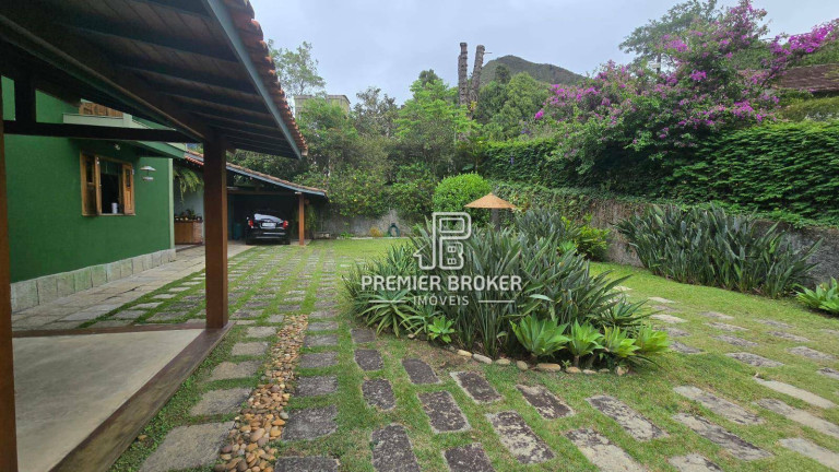 Imagem Casa com 4 Quartos à Venda, 226 m² em Bom Retiro - Teresópolis Imagem Casa com 4 Quartos à Venda, 226 m² em Bom Retiro - Teresópolis