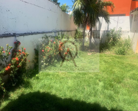 Imagem Imóvel com 3 Quartos à Venda,  em Guarajuba - Camaçari