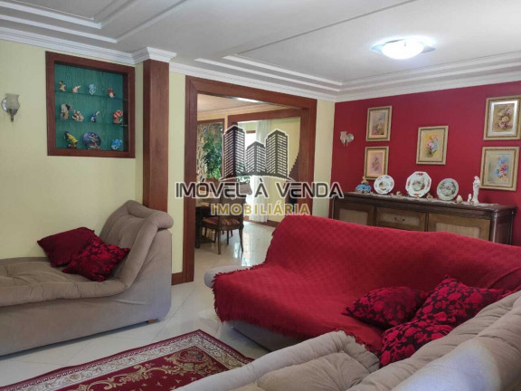 Casa com 5 Quartos à Venda,  em Sta Isabel - Domingos Martins