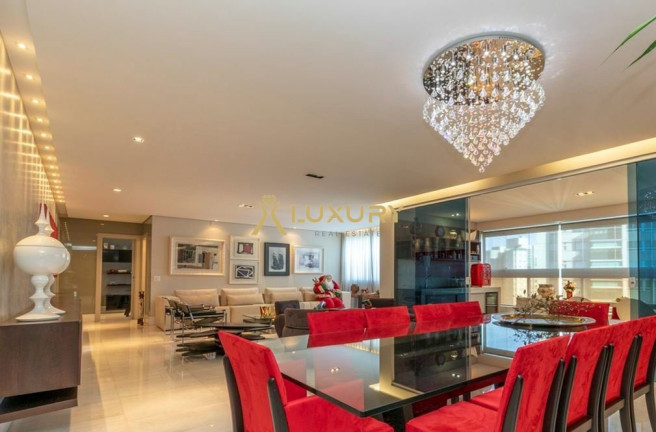 Imagem Imóvel com 4 Quartos à Venda, 274 m² em Vila Da Serra - Nova Lima Imagem Imóvel com 4 Quartos à Venda, 274 m² em Vila Da Serra - Nova Lima