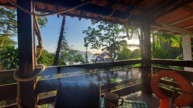 Imagem Casa com 4 Quartos à Venda, 200 m² em Vila Velha - Angra Dos Reis