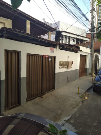 Imagem Casa com 3 Quartos à Venda, em Jardim Apipema - Salvador Imagem Casa com 3 Quartos à Venda, em Jardim Apipema - Salvador