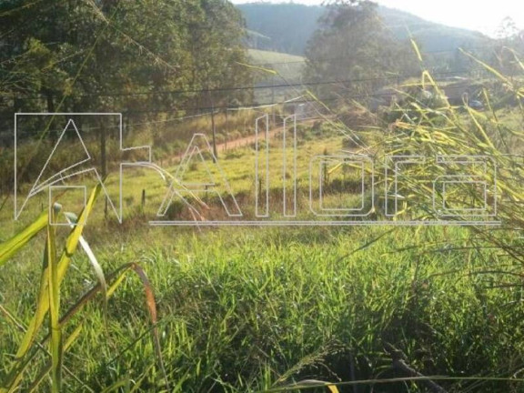 Imagem Terreno à Venda, 2 m² em Curitibanos - Bragança Paulista Imagem Terreno à Venda, 2 m² em Curitibanos - Bragança Paulista